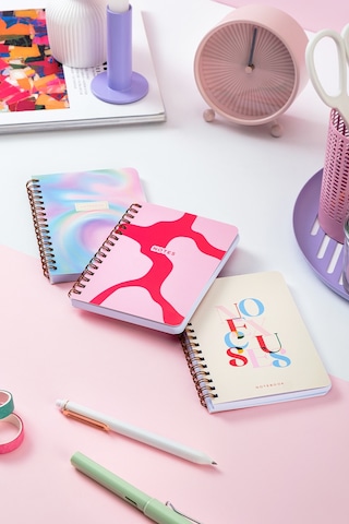 Cep Boy 10x14 Cm Spiralli Çizgili Karton Kapak 3'lü Defter Seti No Excuses Soyut Gradient Soyut