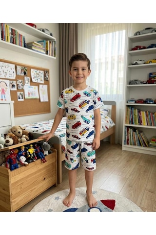 Aliş Kids Erkek Çocuk Pamuklu Beyaz Araba Desenli Kısa Kollu Şortlu Yazlık Pijama Takımı