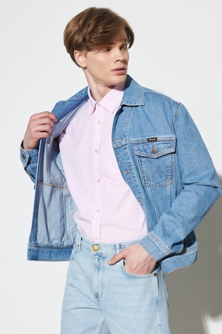 Wrangler Trucker Regular Fit Normal Kesim %100 Pamuk Açık Mavi Jean Kot Ceket W410El44L Mavi