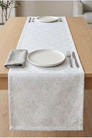 Ranır Runner Şık Sofra Dekoru Dekoratif Lüks Gürünüm Kare Runner 40x160 Cm Beyaz