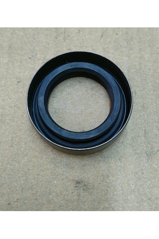 Ford Transit Benzinli Mk1 1965-1981 Şanzıman Kuyruk Yağ Keçesi