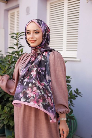 Mimiyum Ross Kraşli Şal Sarmaşık Güller Şeker Pembe