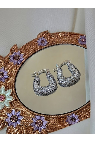 Arp Model Minimal Zirkon Taşlı Zarif Silver Renk Çelik Küpe Silver