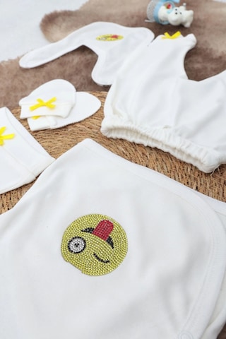 Sema Baby 5 Parça Hastane Çıkışı Zıbın Seti 0-3 Ay Beyaz