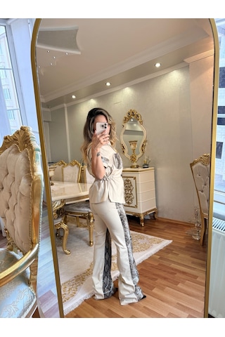 İlayla Tasarım Desenli İkili Takım Bej