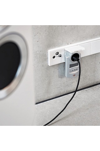 Brennenstuhl Primera Line Dijital Göstergeli Haftalık Zaman Ayarlı Tekli Priz