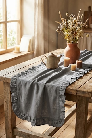 Yunusoğlu Home Fırfırlı Masa Runner 150x50 Cm Şık Dekoratif Masa Örtüsü Füme