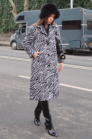 Zebra Desenli Kaşe Kaban 7124 Gri