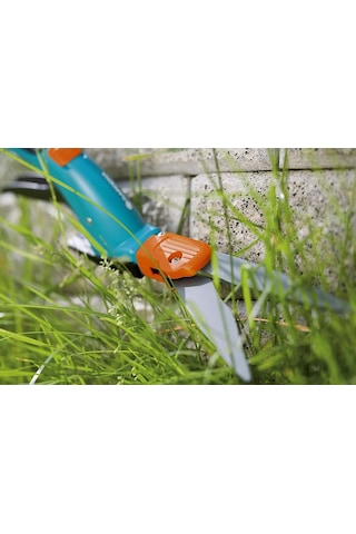 Gardena 8734 360 Derece Dönebilir Çim Kenar Kesme Makası