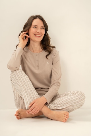 Arnetta Kadın Yeşil Nakışlı Uzun Kol Pijama Takım Ar3779-s-v1 Ar3779-s-v1 Kahverengi