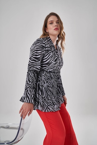 Mizalle Zebra Desenli Tunik Çok Renkli