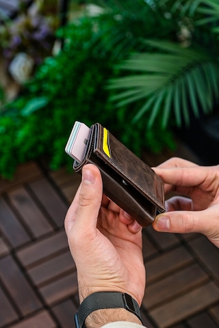 Brahma Model Unisex Vegan Deri Mekanizmalı Vegan Deri Rfıd Cüzdan Kartlık Portföy Crazy Kahve Siyah