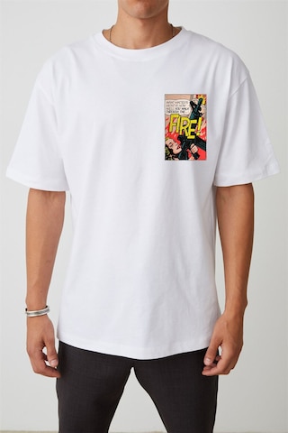 Thewert Unisex Ateş Metni Çizgi Roman Baskılı Beyaz Oversize Tshirt