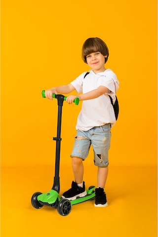Lisanslı L3 Kolay Katlanabilir Işıklı Orta Gövde Ve Işıklı Tekerlekli Çocuk Scooter Turuncu Yeşil