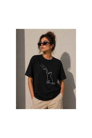 Butik İstanbul Minimal Kedi Çizim Baskılı Tişört Kısa Kol Yazlık T-shirt - Siyah
