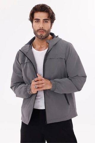 Erkek Kapüşonlu Nova Kumaş Hafif Ve Dayanıklı Şık Mevsimlik Su Ve Rüzgar Geçirmez Yağmurluk Antrasit