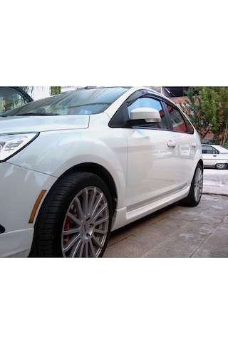 Ford Focus 2 Yan Marşpiyel Takımı 2004-2011  Plastik