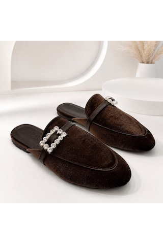 Dabab Shoes Marıgold Kadın Taşlı Tokalı Acı Kahve Kadife Görünümlü Kapalı Burun Düz Taban Mule Terlik Kahverengi