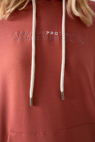 Tommy Life Tarçın Kapüşonlu Kanguru Cep Oversize Lastik Paça Kadın Eşofman Takımı - 95288 Tarçın