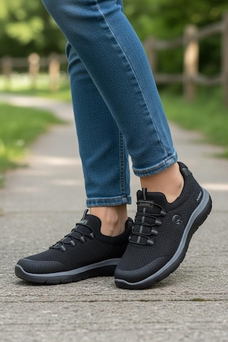 Tuğba Ortopedi 085-2 Genç Rahat Sneaker Siyah
