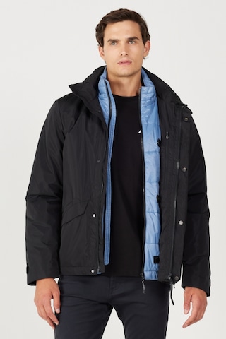 Wrangler All Terrain Gear Relaxed Fit Geniş Kesim Dik Yaka Çift Kullanımı Siyah Mavi Parka W232281001 Mavi - Siyah
