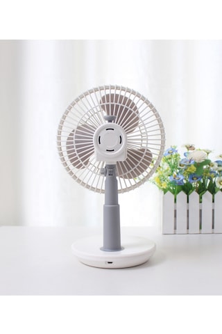 Otomatik Dönebilen Masa Üstü Lamba Özellikli Usb Şarjlı Mini Fan 4000 Mah Vantilatör