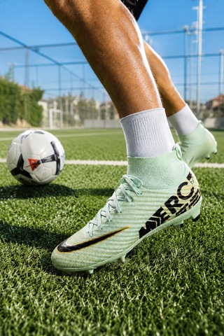In Step Vortex Futbol Kramponu Çoraplı Bilekli Bağcıklı Dişli Taban Halı Saha Ve Çim Saha Krampon Mint Yeş Mint Yeşili