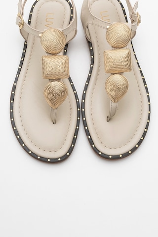 Luvishoes Luvi Shoes Helen Bej Hakiki Deri Parmak Arası Gold Tokalı Kadın Sandalet Bej