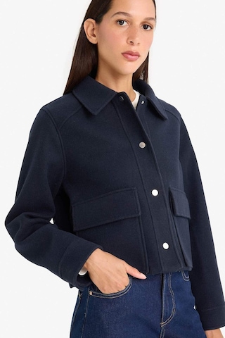 Defacto Regular Fit Polo Yaka Düğmeli Kaşe Mont E8628ax25aunv250 Lacivert