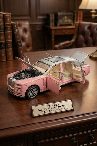 Rolls Royce Phantom 1:32 Ölçek Metal Model Araba - Pembe, Sesli Ve Işıklı, Kapıları Açılan 18 Cm