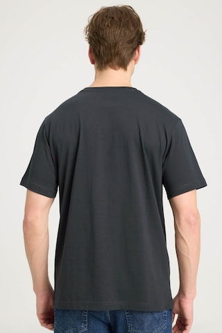 Wrangler Lightweight Ss 3color Log Siyah Erkek Kısa Kol T-shirt 000000000101982805