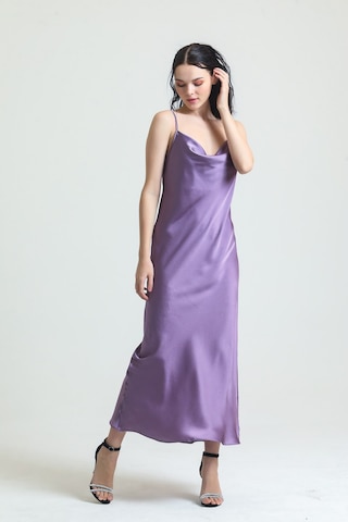 Magic Form 9790 Kadın Lila Degaje Yaka Krep Saten Uzun Gecelik Lila