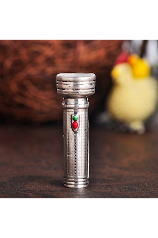 Blucome Klasik El Feneri Elektrikli Torch Şekli Broş Pin Antik Altın Renk Broş Şapka Yaka Aksesuarları Kadın Erkek Hediye Gümüş