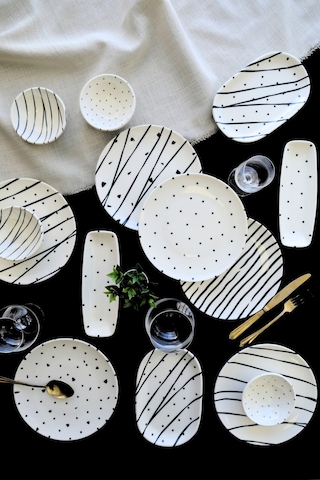 Tabak Evi Porselen Dash Kahvaltı Takımı 6 Kişilik 14 Parça Tvl14kahprs1103 Çok Renkli