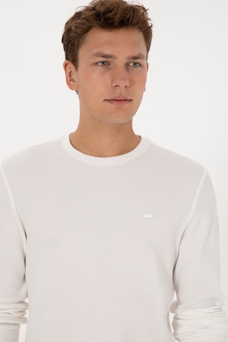 U.S. Polo Assn. Erkek Regular Fit Bisiklet Yaka Beyaz Sweatshirt 50316390-VR184