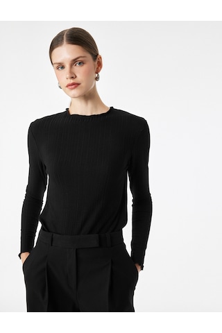 Koton Kaşkorse Viskon Kumaş Slim Fit Uzun Kollu Fırfırlı Bisiklet Yaka Tişört Siyah 7wak50031ek