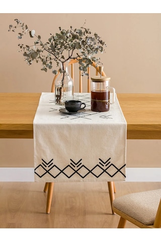 Siyah Desenli Runner 45x150 Cm