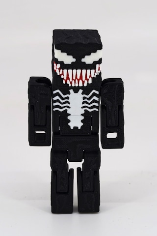 Venom - Oynar Eklemli Oyuncak Figür