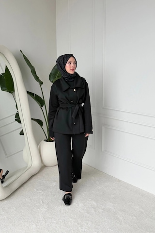 Mihran Butik Sophie Model Bel Kemer Ve Düğme Detaylı Kadın Takım Siyah Siyah