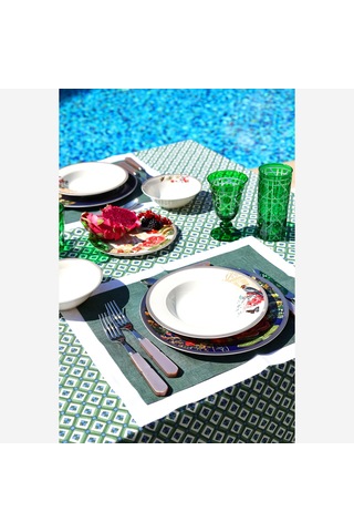 Beyaz Porselen Çukur Tabak 21 Cm