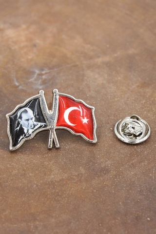 089 50005 Gümüş Atatürk Ve Ay Yıldız Türk Bayrak Yaka Rozeti