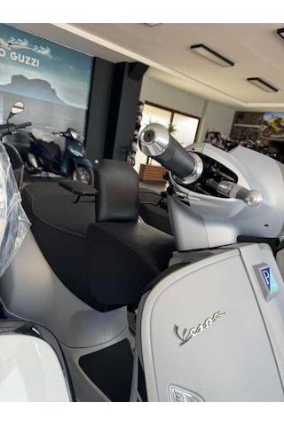 Mini Yolcu Koltuğu Vespa
