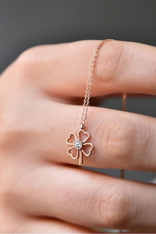 Papatya Silver Kadın Tektaşlı Yonca Model Rose Kaplama 925 Ayar Gümüş Kolye
