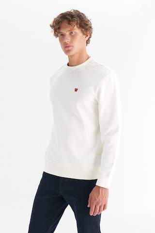 Wrangler Pamuklu Regular Fit Logo Detaylı Erkek Sweatshirt W2520255w02 Ekru