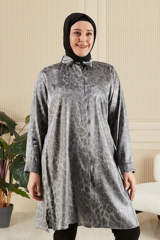 Kadın Tesettür Büyük Beden Leopar Desenli Uzun Gömlek Tunik 001