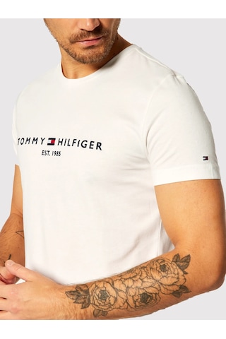 Tommy Hilfiger Erkek Logo Yazı Nakışlı T-shirt Beyaz