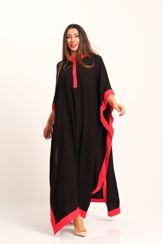 Kadın Siyah Kırmızı Garnili Sırtı Çiçek Nakışlı Püsküllü Yarasa Kol Yırtmaçlı Oversize Uzun Elbise - Sıyah Siyah