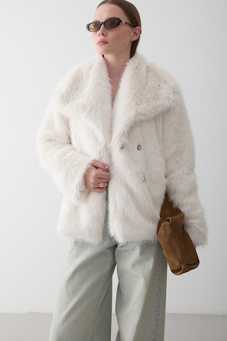 Beyaz Britney Kürk - 8900 Beyaz