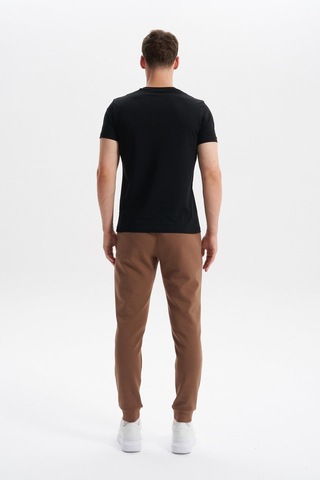 AR-MA Arma Erkek Slim Fit Basic Interlok Dar Paça Eşofman Altı Arka Ve Ön Cepler Gizli Fermuarlı %80 Pamuk %14 Polyester %6 Elastane K30174998802 Açık Kahverengi