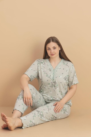 Pijamerry Kadın Büyük Beden Dantel Yaka Bambu Kısa Kol İnce Pijama Takımı 5990 - 1 Adet Yeşil